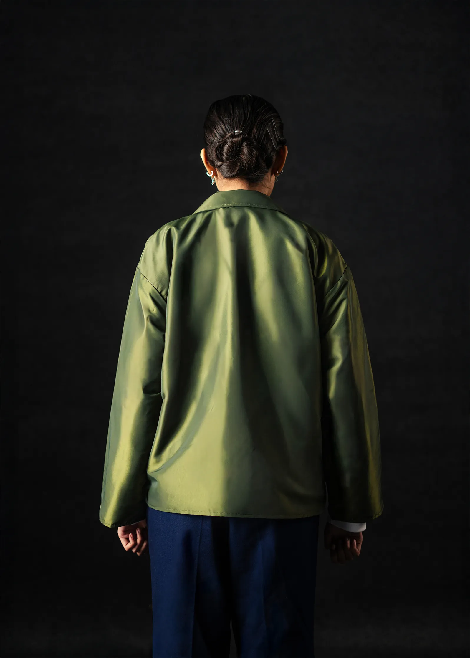 3.7.webp MOSS GOLD LIGHTWEIGHT JACKET - Image 6