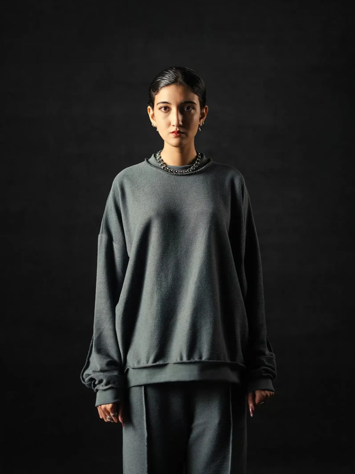 ⁠GRAPHITE CLOUD SWEATSUIT